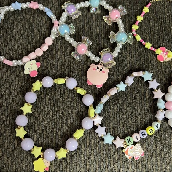 NWOT Nintendo Kirby Kawaii Theme Beaded Bracelet Set - Picture 2 of 3